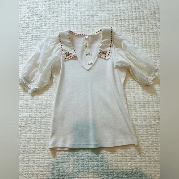 NWT Anthropologie Blouse with puff sleeve and embroidered collar size Small - Picture 1 of 2